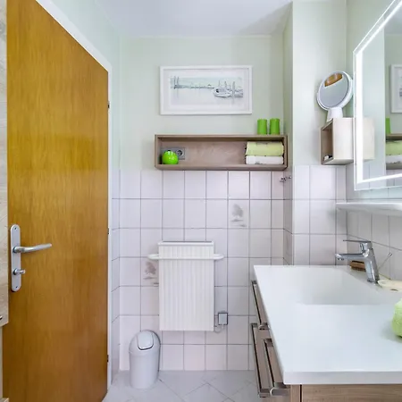 Haus Nommensen Holiday home Oland